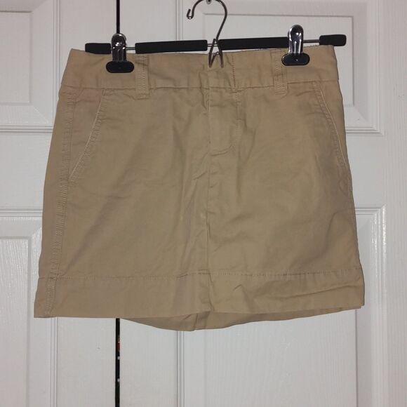 Gap Favorite Chino mini tan skirt  SZ 1 - Picture 1 of 3